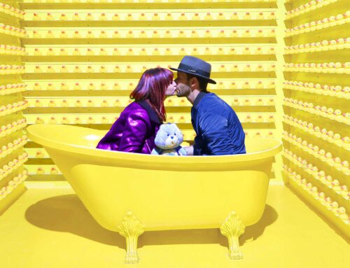 8 Genius Hacks To Reuse Old Clothes